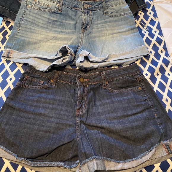 Jean Shorts - Picture 1 of 11